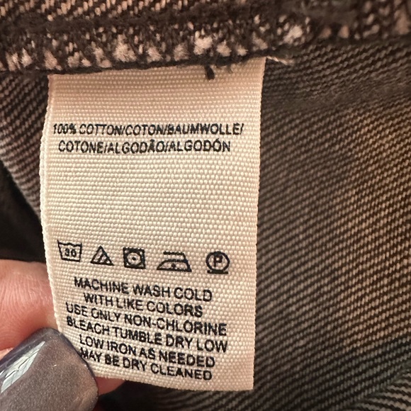 We The Free | micro mini | denim | raw edge | pockets | button fly | 27 | skirt - Picture 11 of 13